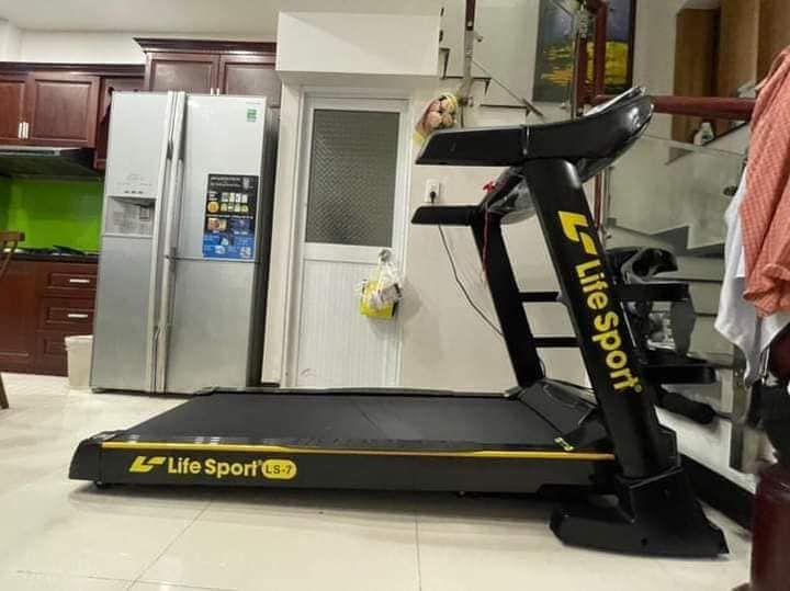 Giảm ngay 39% khi mua Máy chạy bộ Lifesport Ls-7