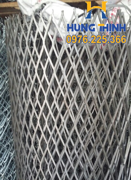 Lưới thép hình thoi ,lưới mắt cáo hình thoi 10x20,20x40,30x60 ,45x90