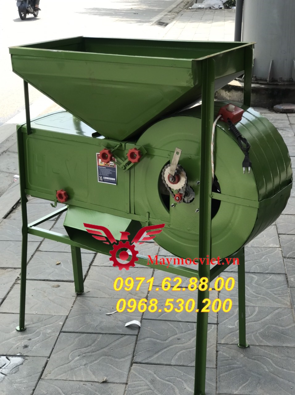 Quạt giê thóc chạy điện giá rẻ sẵn hàng giao luôn