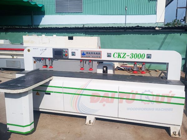 Máy khoan ngang tự động CNC chất lượng tốt tại quận 11