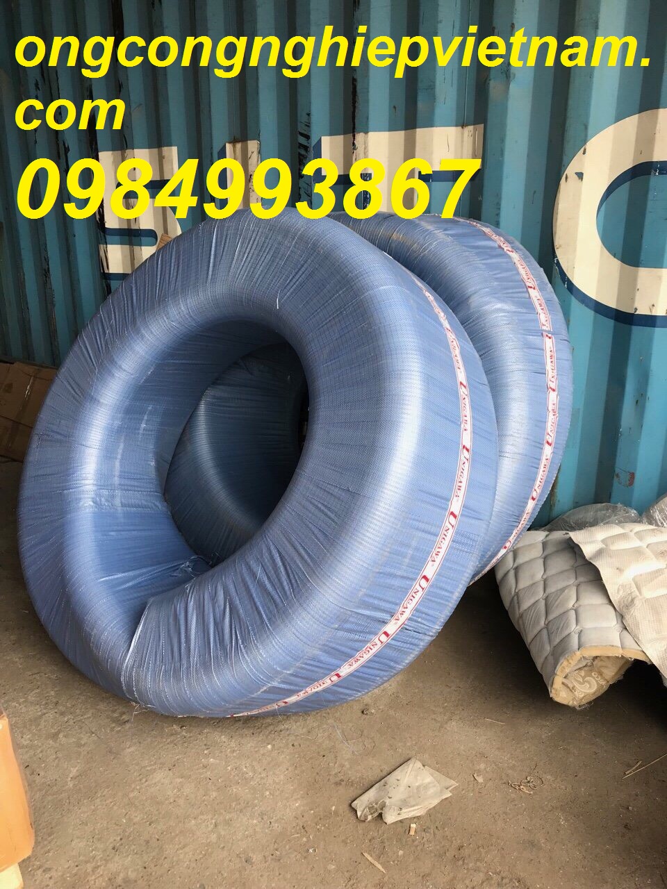 Ống nhựa mềm lõi thép D200 giao hàng toàn quốc