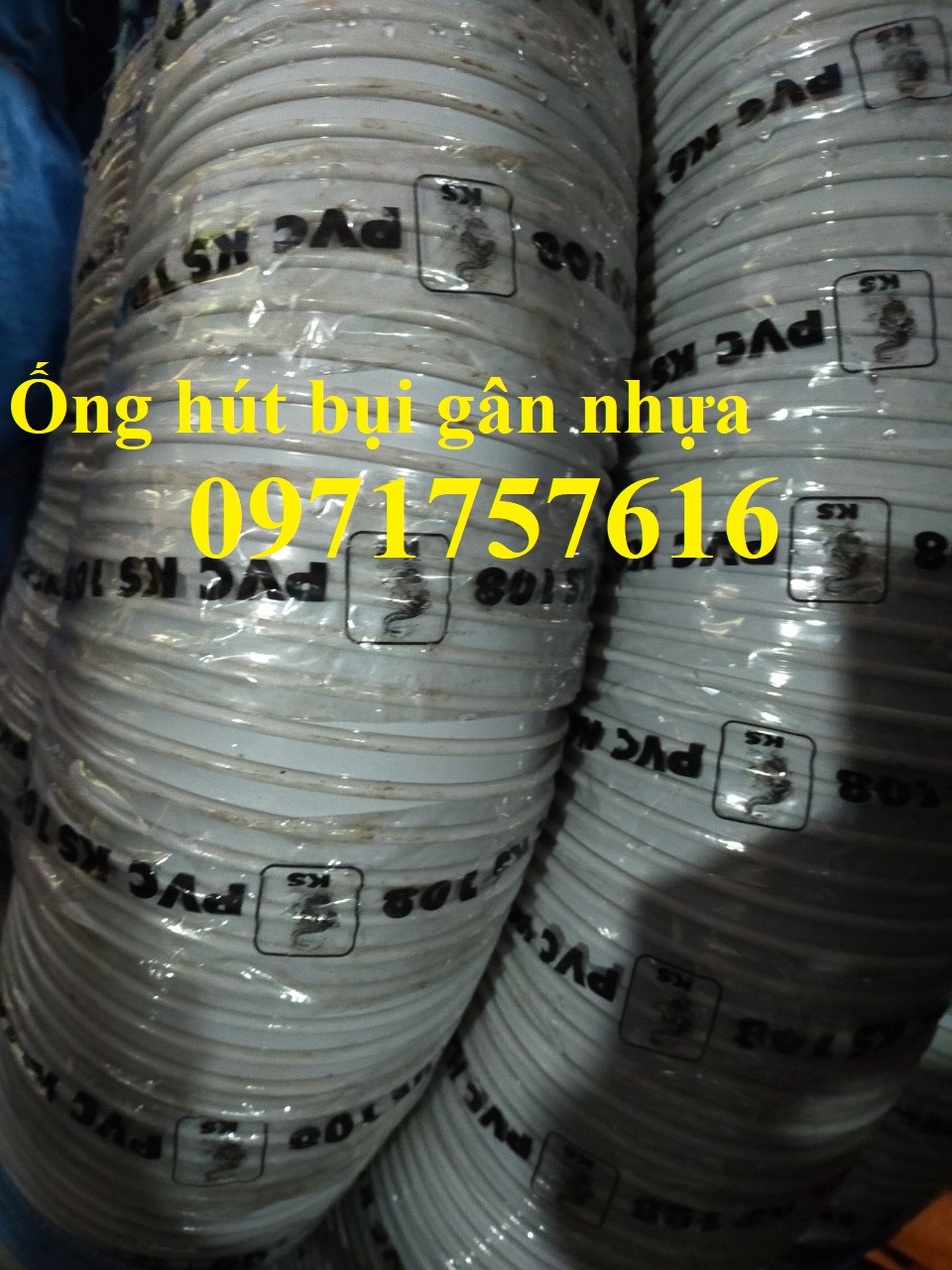 Đại lý bán sỉ,bán lẻ ống hút bụi gân nhựa tại Hà Nội