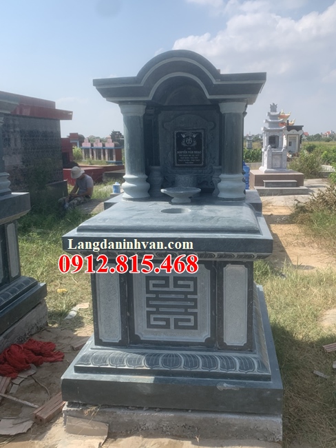 Top 6 mẫu mộ đá xanh rêu cao cấp đẹp nhất hiện nay