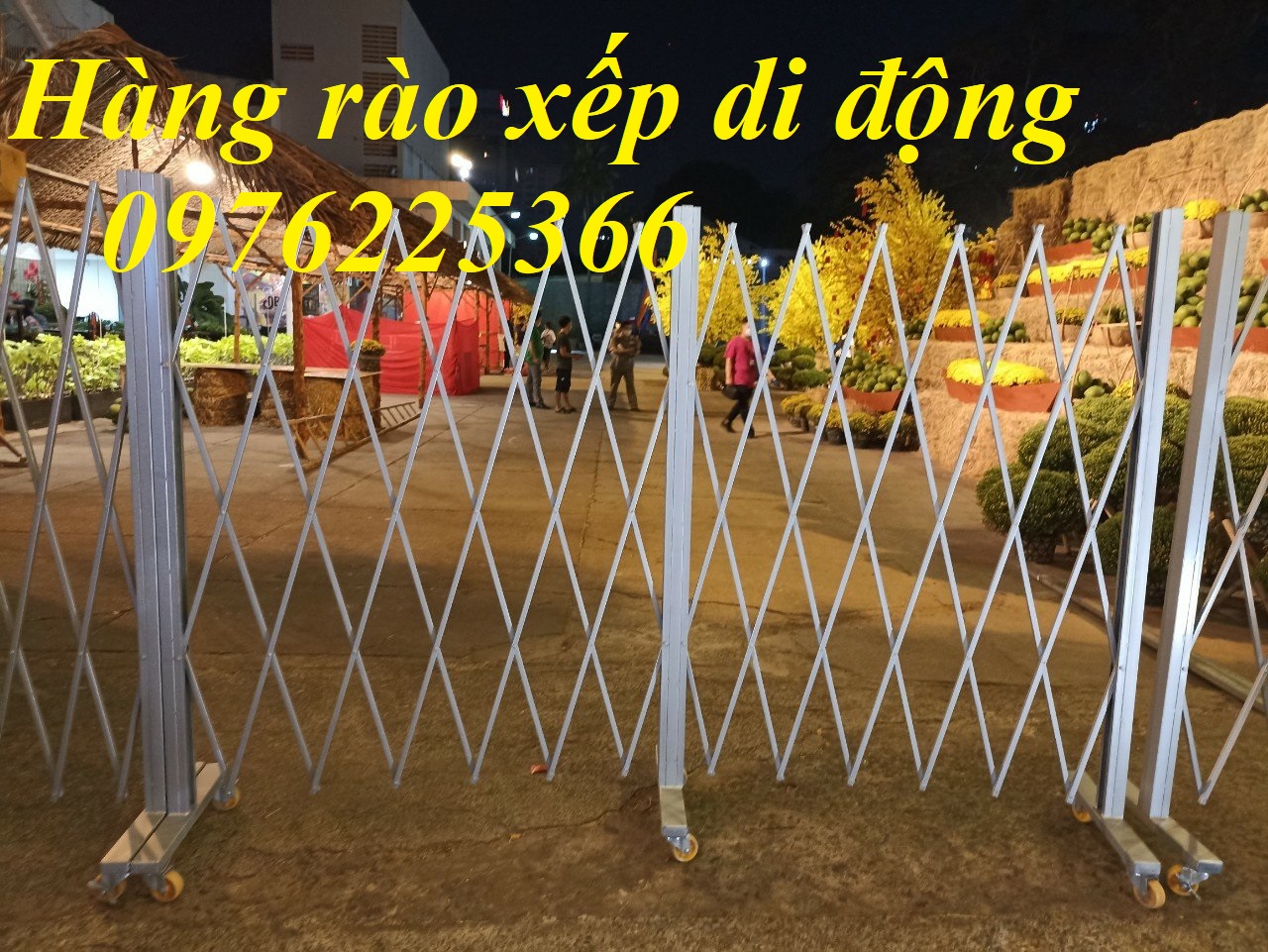 Hàng rào xếp di động ,rào chắn lối đi có bánh xe di động