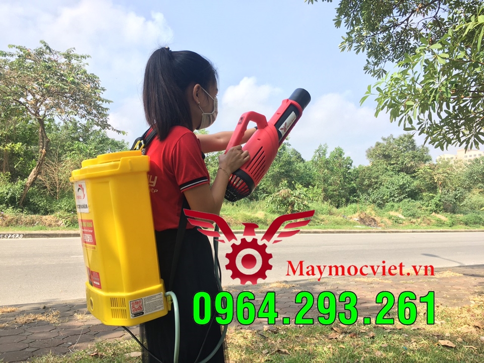 Máy phun thuốc CON ONG VÀNG 20 lít gắn vòi xịt Turbo BA6 chất lượng