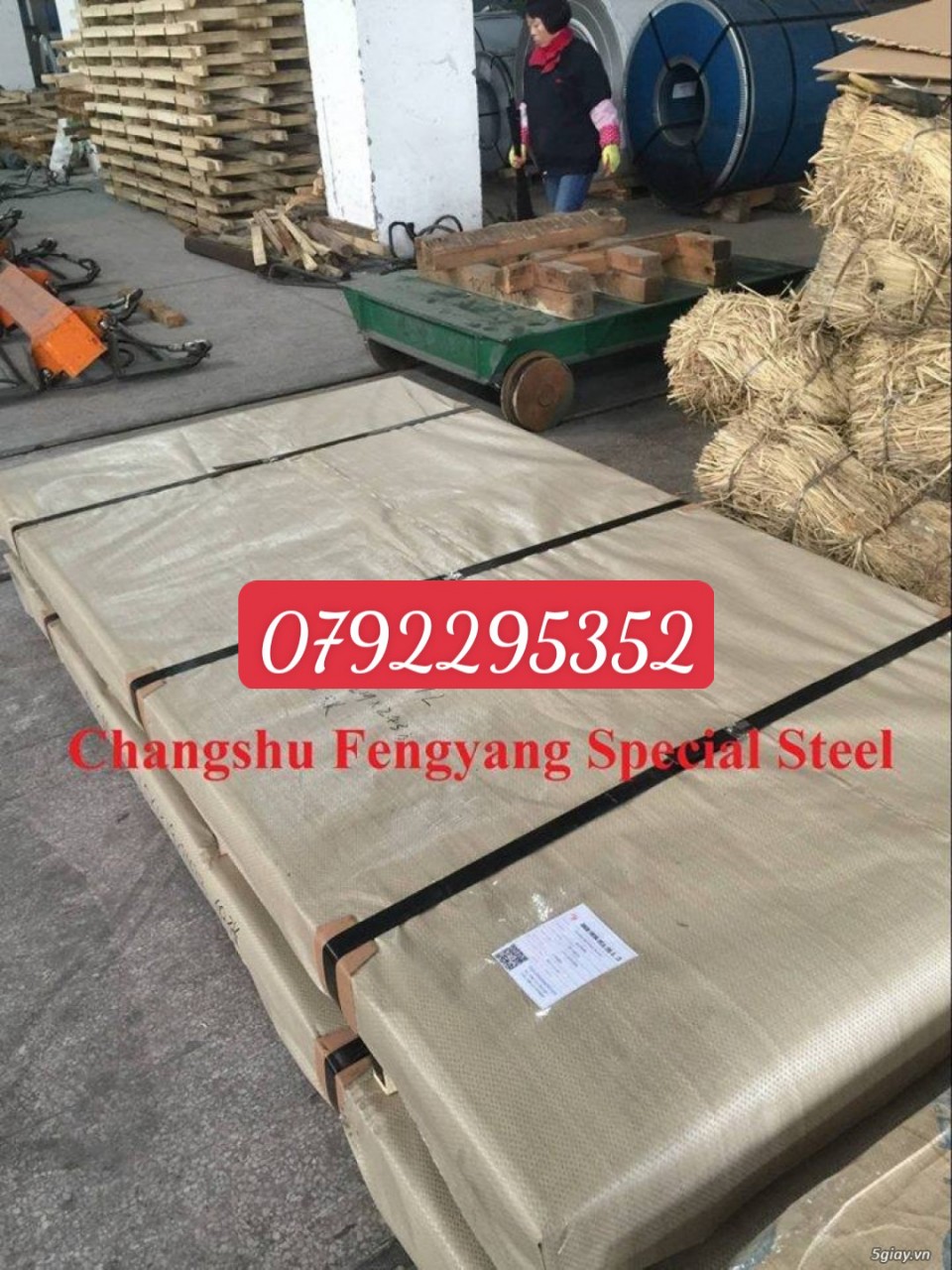 TẤM INOX SUS304 CÁN NÓNG, CÁN NGUỘI