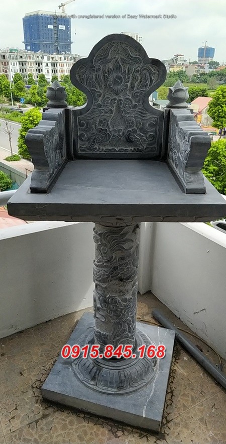 Cây hương đá + miếu + am thờ ngoài trời + trang củng kỳ đài thần linh