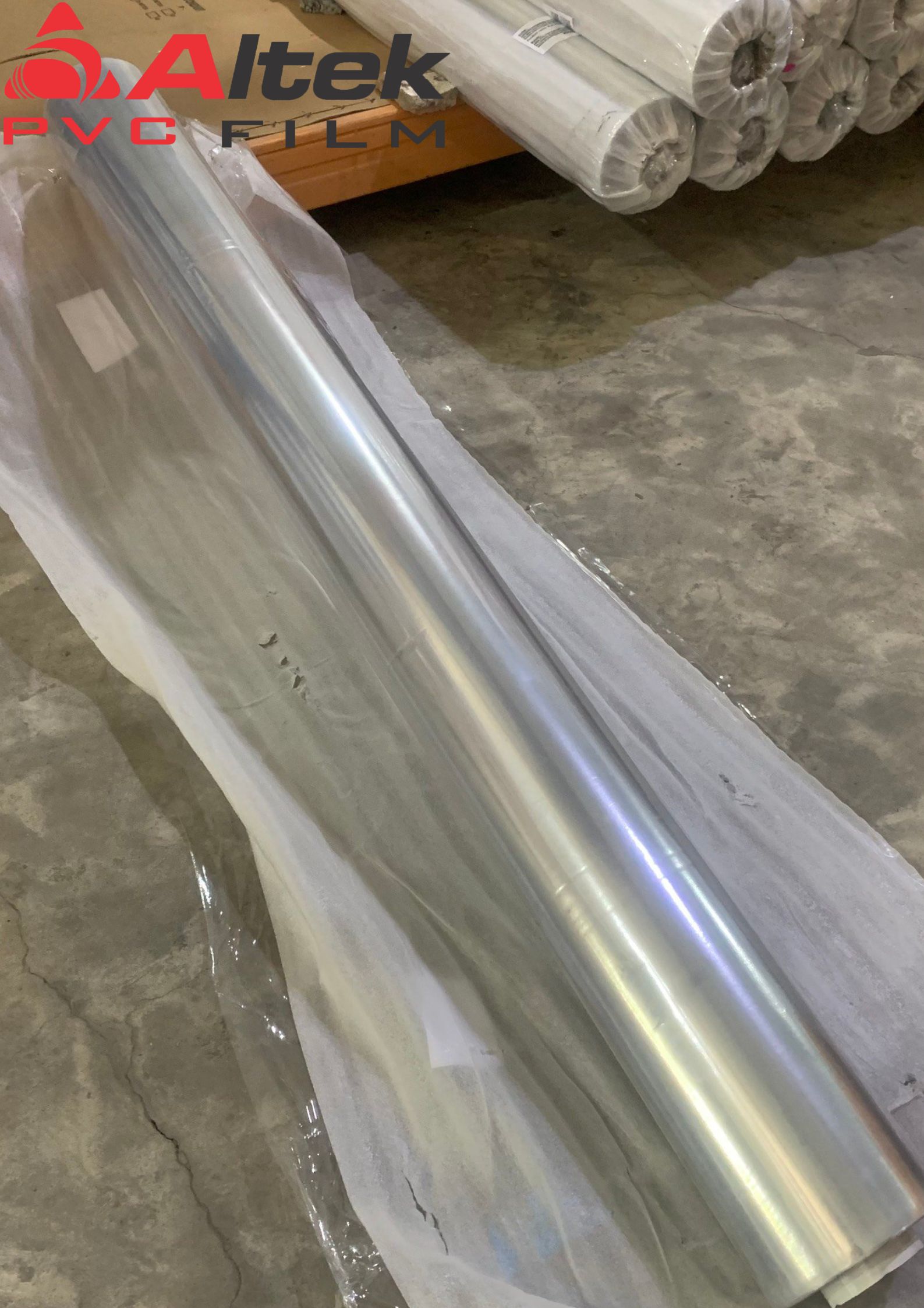 Nhựa dẻo trong suốt có bột và không bột giá gốc
