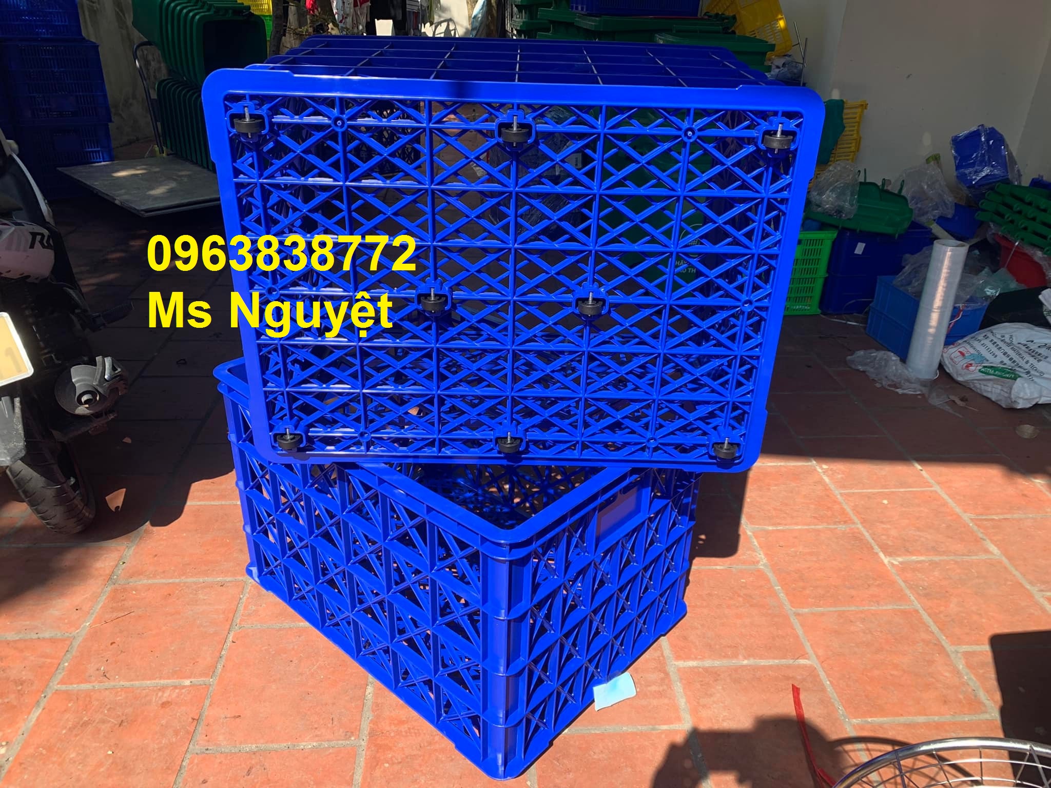 giá bán sóng nhựa 8 bánh xe giá rẻ tại quận 12/ 0963838772