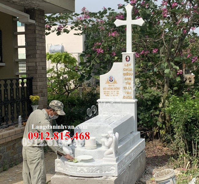 Tại Quảng Ngãi bán mẫu mộ đá công giáo đẹp 765 - Mộ đạo Quảng Ngãi đẹp