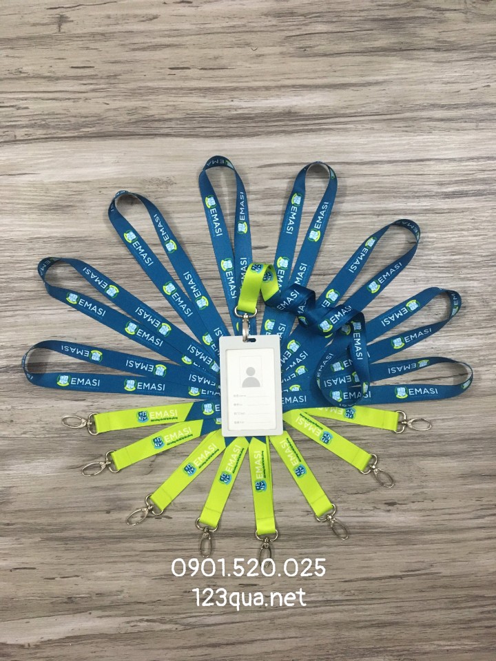 Cơ sở sản xuất bộ dây đeo thẻ, yoyo, thẻ tên theo yêu cầu