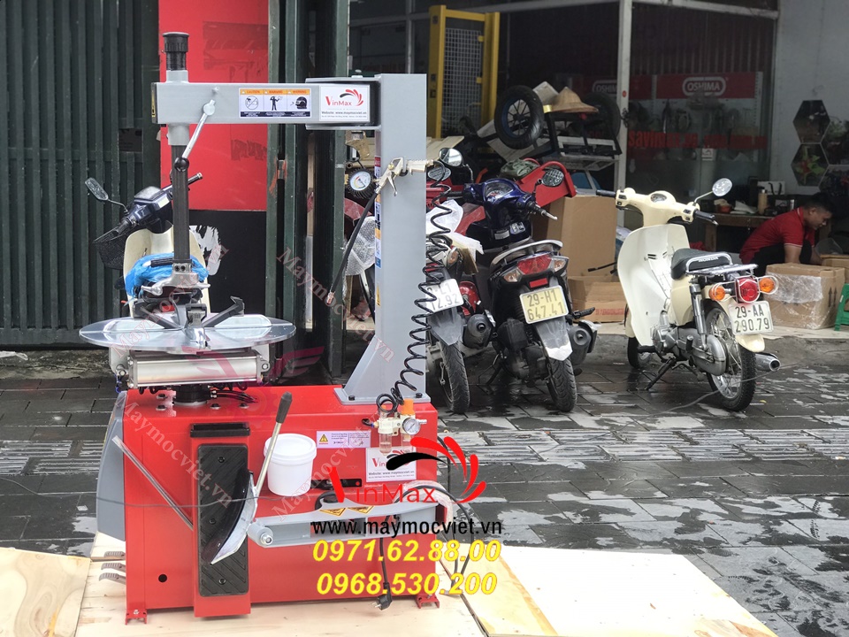 Máy ra vào lốp xa máy, xe đạp điện TC820E giá rẻ