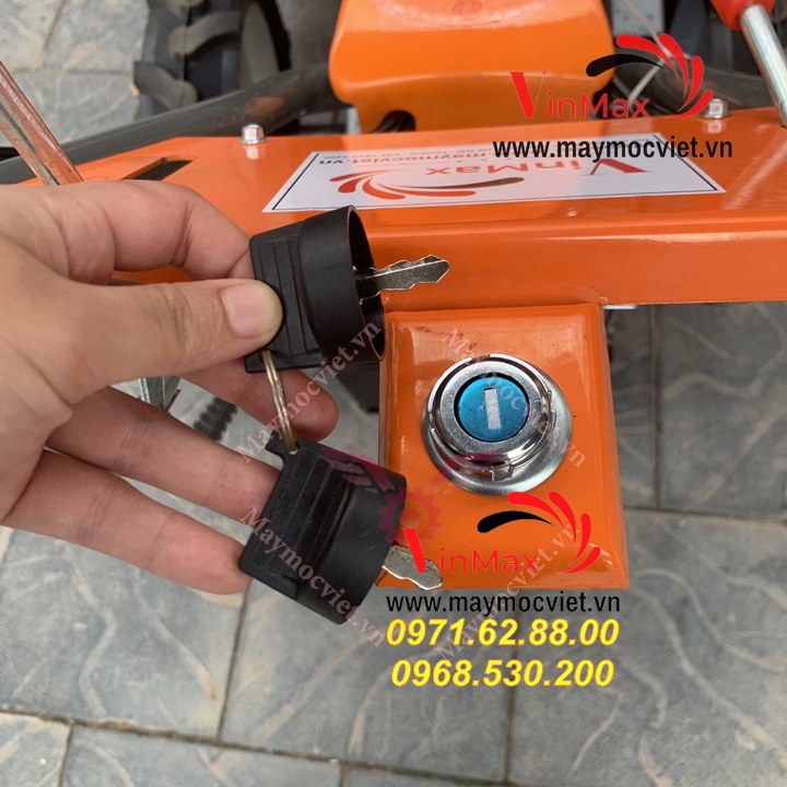 Máy cắt cỏ trục băm Kawasaki VMTB100D đề điện hàm cắt 60cm