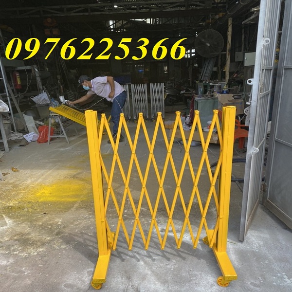 Sản xuất hàng rào xếp kéo tay  - Hàng rào xếp chữ T -Hàng rào di động