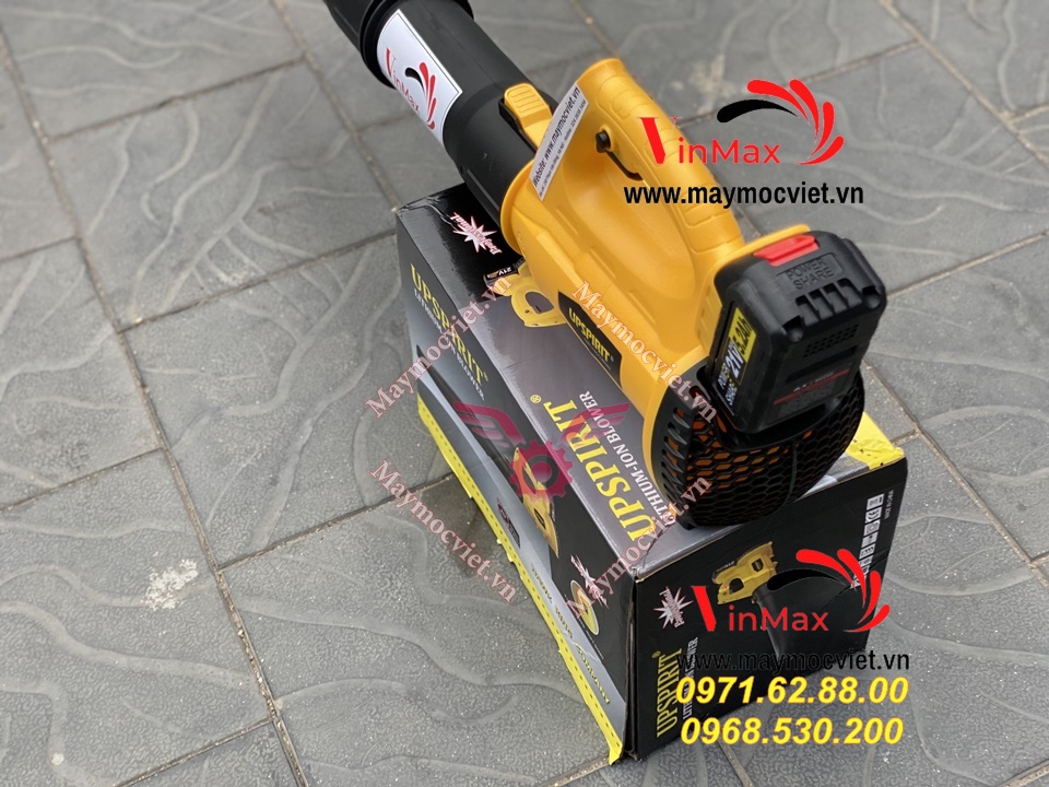 Máy thổi lá cầm tay chạy pin Turbo TBP21