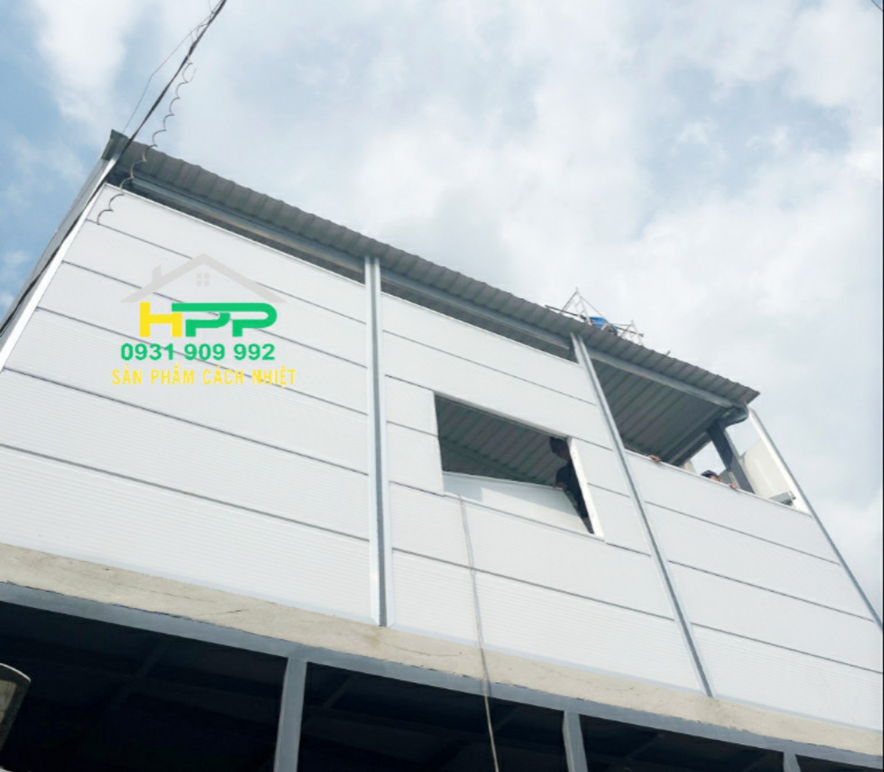 Vách panel ngoài trời giá cạnh tranh tại Bình Dương