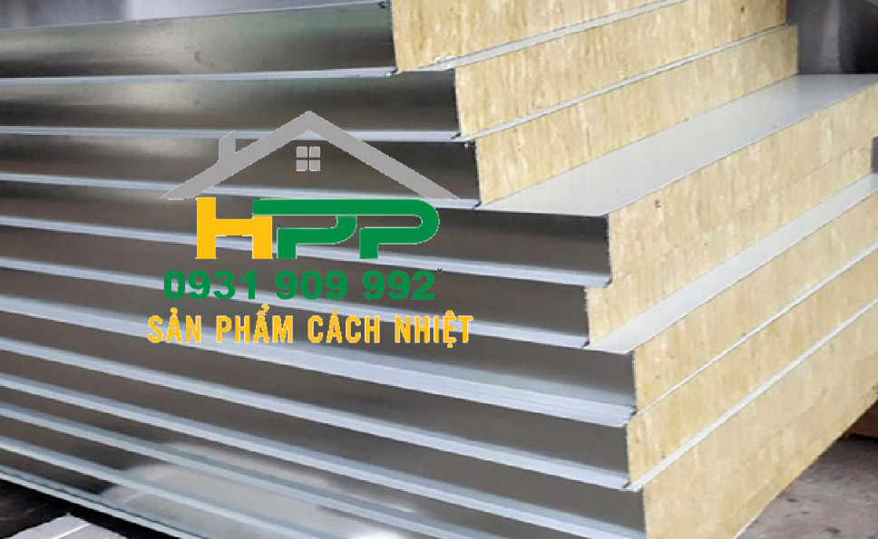 Vách panel Rockwool chống cháy dày 75mm, giá thành rẻ ở Bình Dương