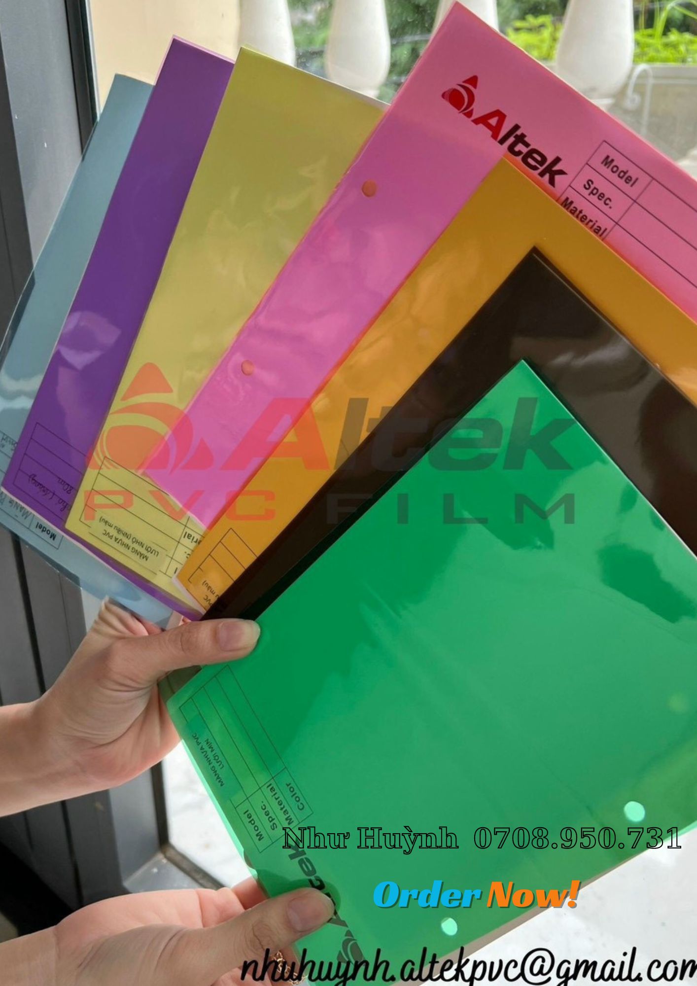 màng nhựa pvc trong màu siêu đẹp hàng không qua trung gian