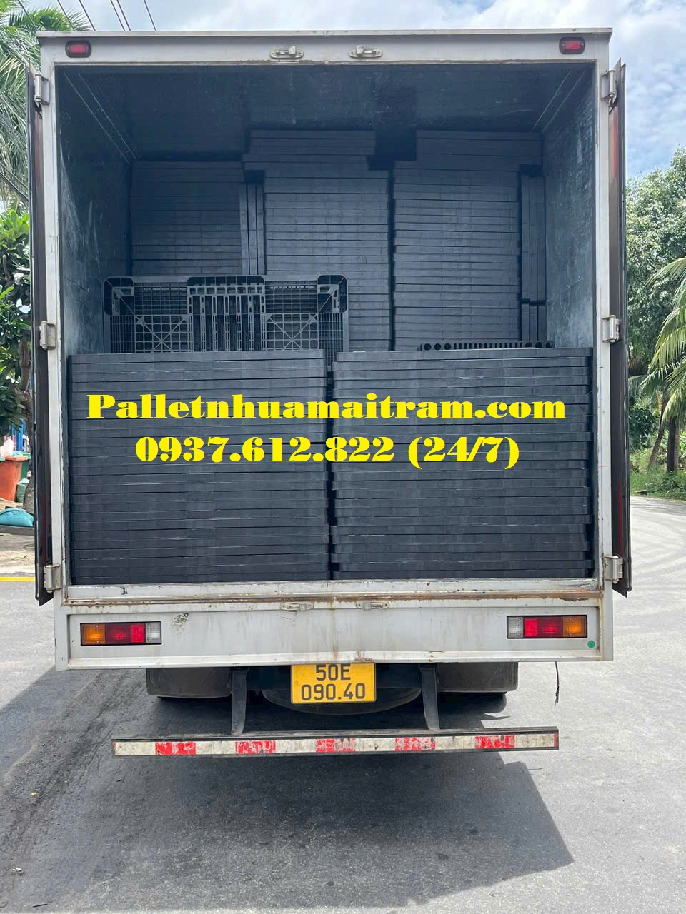 Pallet nhựa Sài Gòn cung cấp đầy đủ mẫu mã