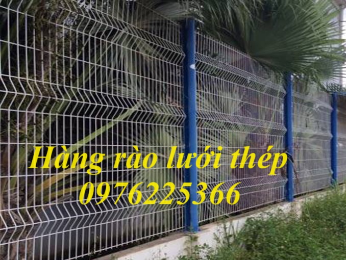 Hàng rào lưới thép chấn sóng mạ kẽm sơn tĩnh điện
