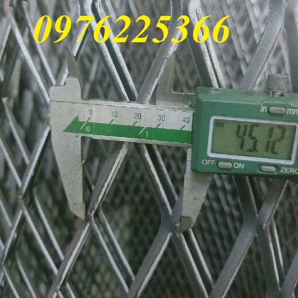 Lưới thép dập giãn 45x90, Lưới mắt cáo hình thoi 45x90