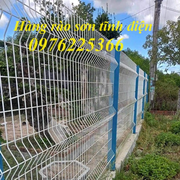 Sản xuất - Thi công hàng rào lưới thép hàn D4, D5, D6