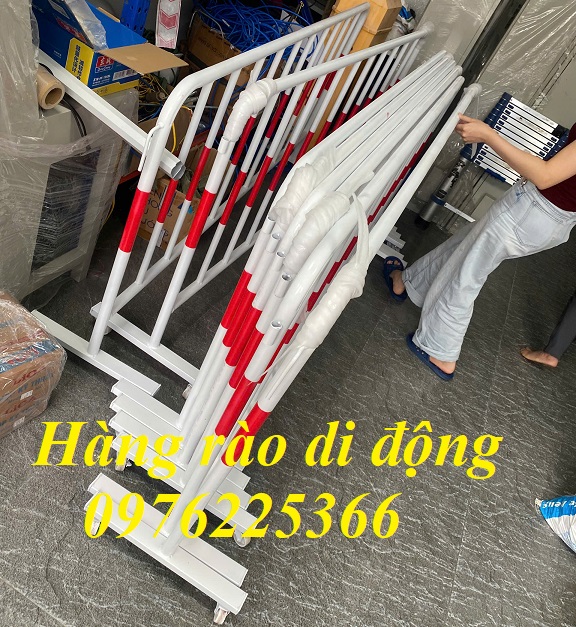 Cung cấp hàng rào di động, hàng rào chắn giao thông giá rẻ