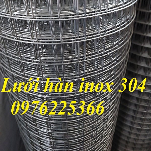 Lưới hàn inox 304 ô 3.5cm x 3.5cm. khổ 1m x 30m