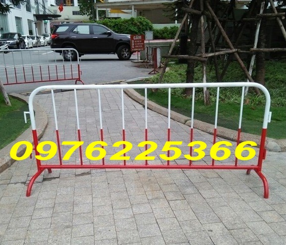 Hàng rào chắn đường, Hàng rào chắn di động khổ 1.2m x 2m