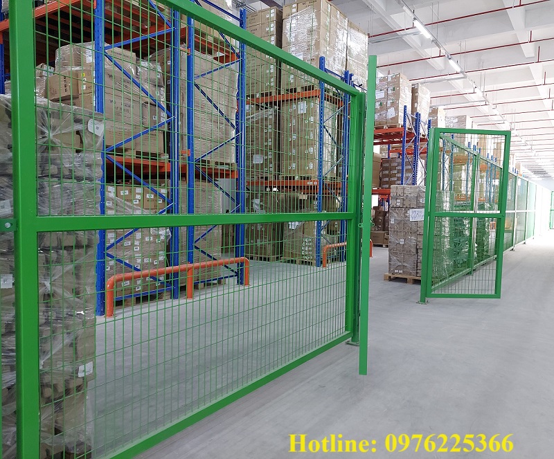 Nhận sản xuất vách lưới thép ngăn kho theo yêu cầu
