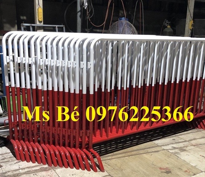 Hàng rào di động, Hàng rào chắn đường di động khổ 1m x 2m