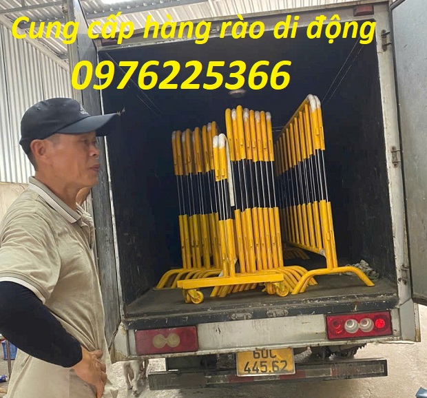 Giá hàng rào sắt di động, hàng rào chắn đường di động