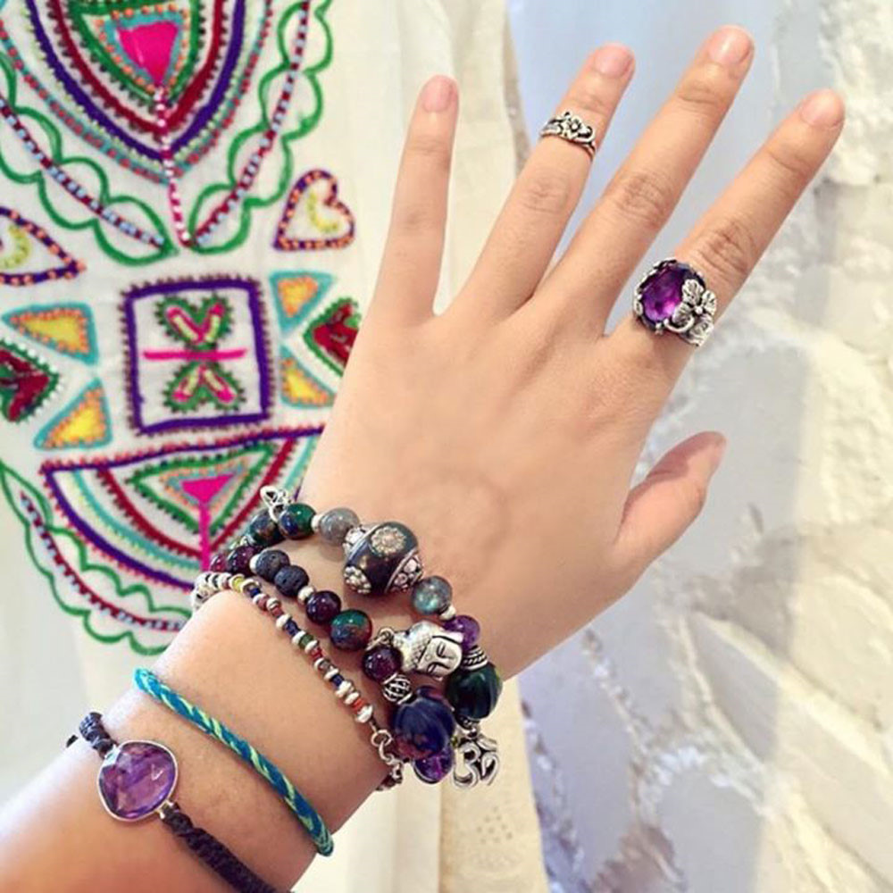 Chọn vòng tay phong thủy theo mệnh bạn đã biết?