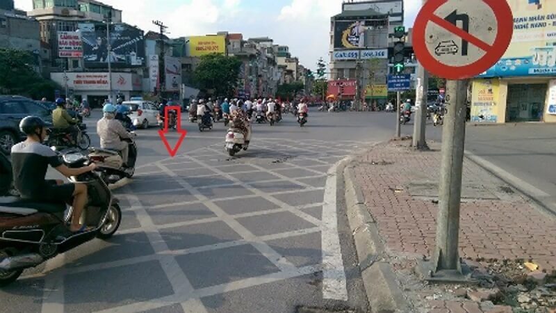 Vạch mắt võng là gì? Vi phạm vạch mắt vọng sẽ bị xử phạt bao nhiêu?