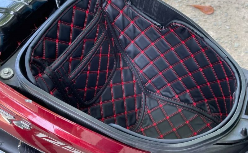 Có nên rửa cốp xe máy hay không? Vệ sinh đúng cách như thế nào?