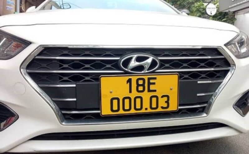 Tìm hiểu xe ô tô biển vàng là gì và cách làm biển số vàng cho xe