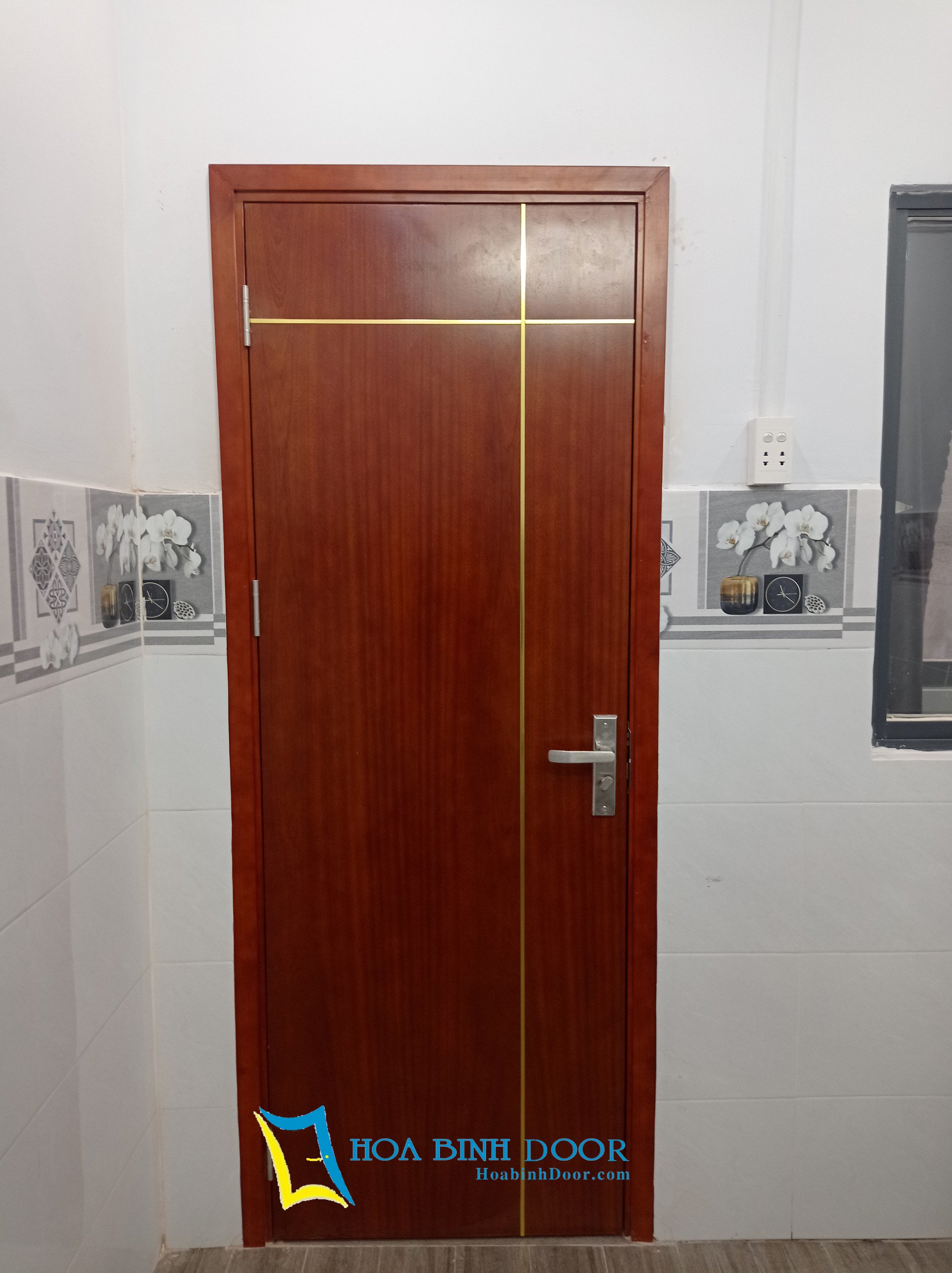 Cửa gỗ phòng ngủ đẹp giá rẻ tại Cần Giờ [ Hoabinhdoor ]