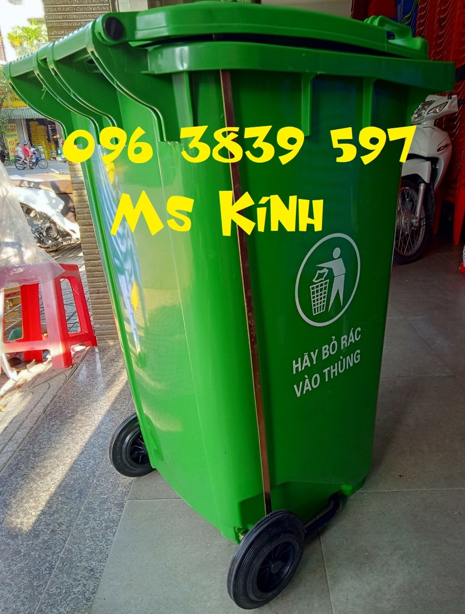 Th&ugraveng r&aacutec nhựa đạp ch&acircn 240 l&iacutet chất lượng giá sỉ - 096 3839 597