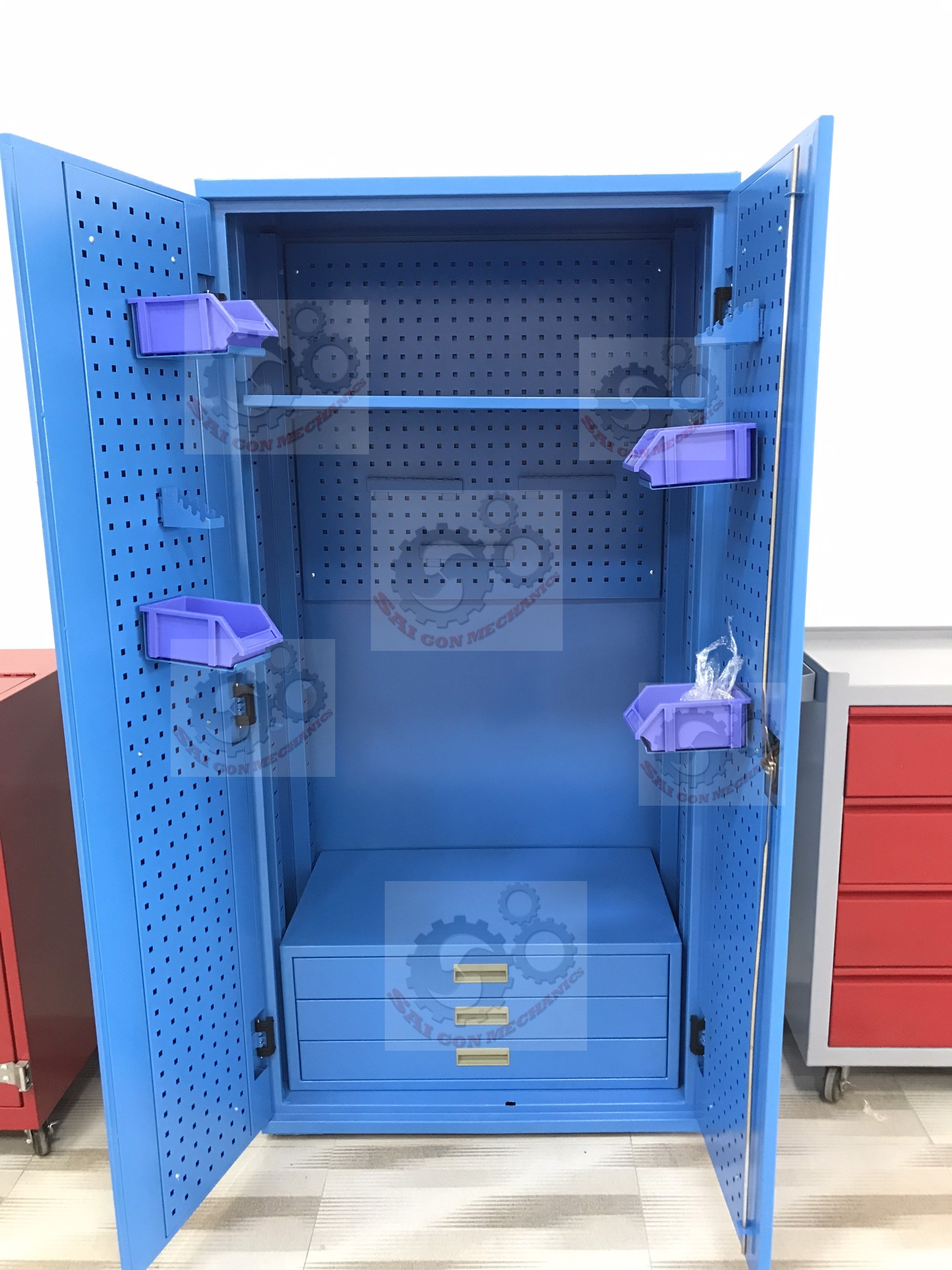 TỦ CHỨA DỤNG CỤ, VẬT TƯ, ĐỒ NGHỀ ngang 900mm, cao 1m8