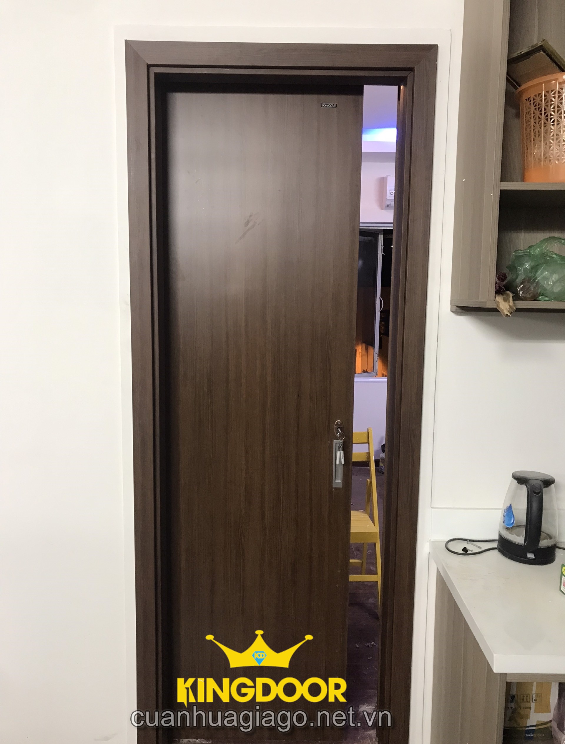  Giá cửa lùa gỗ công nghiệp Kingdoor, giá rẻ