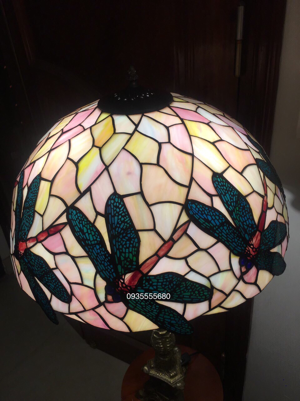 Đèn bàn tiffany chuồn chuồn cổ hồng phấn