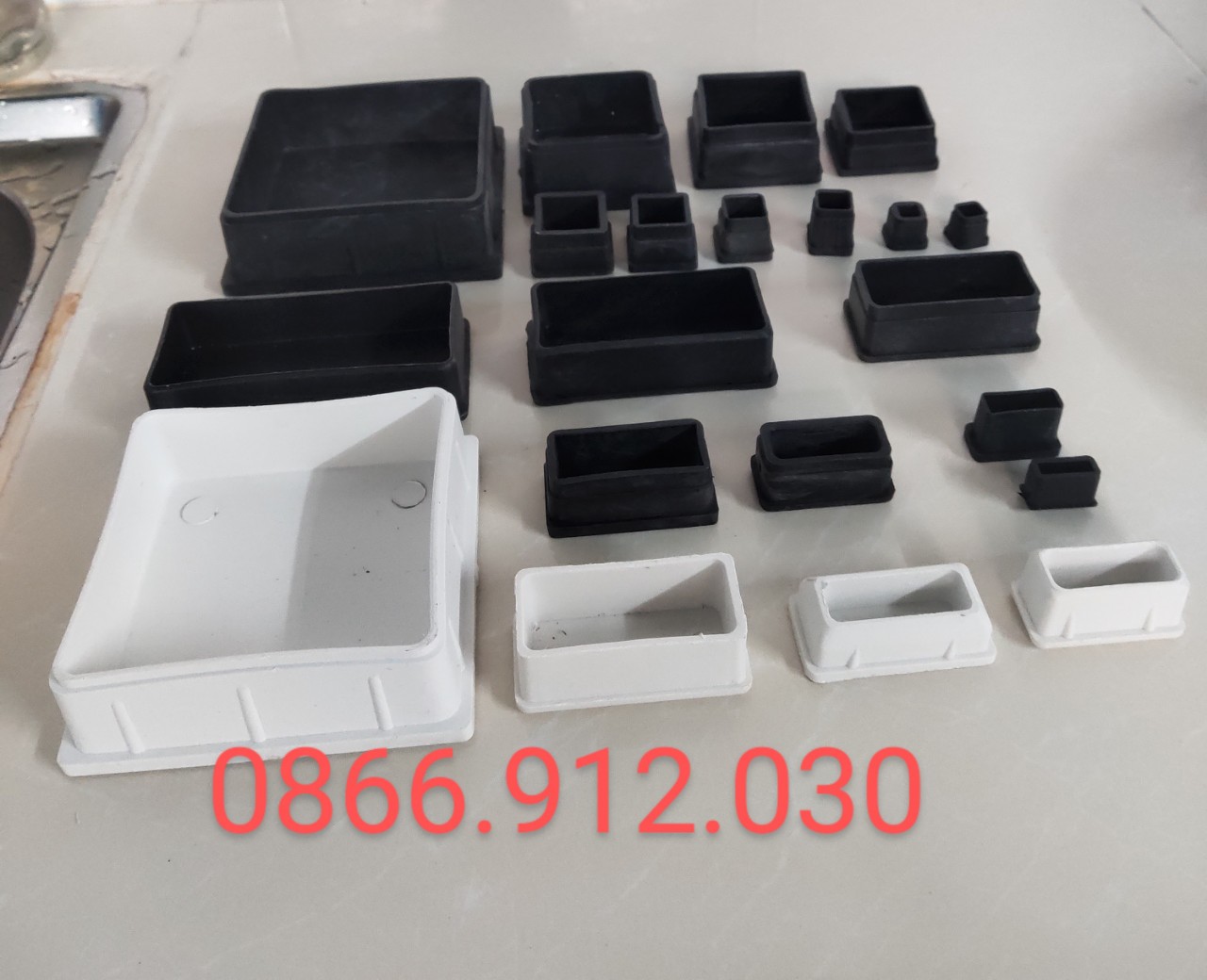 Chân đế bàn Fami, đế chân bàn gỗ công nghiệp giá rẻ