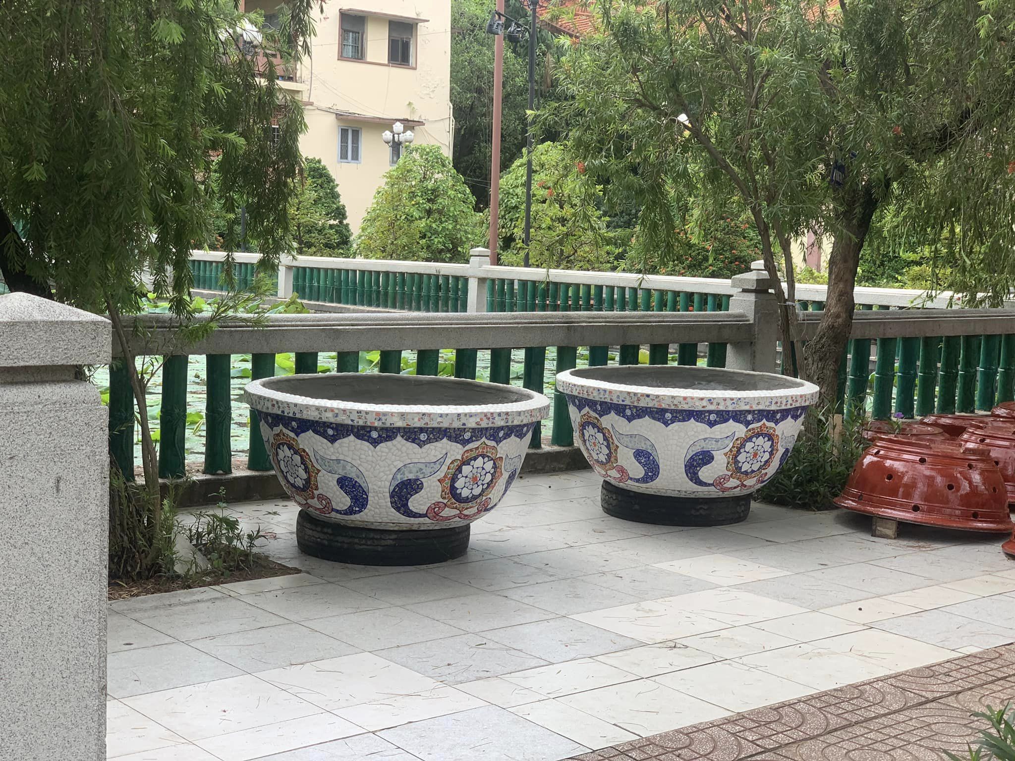 chậu hoa dán sành sứ - chậu khảm sành - cẩn miễng fh