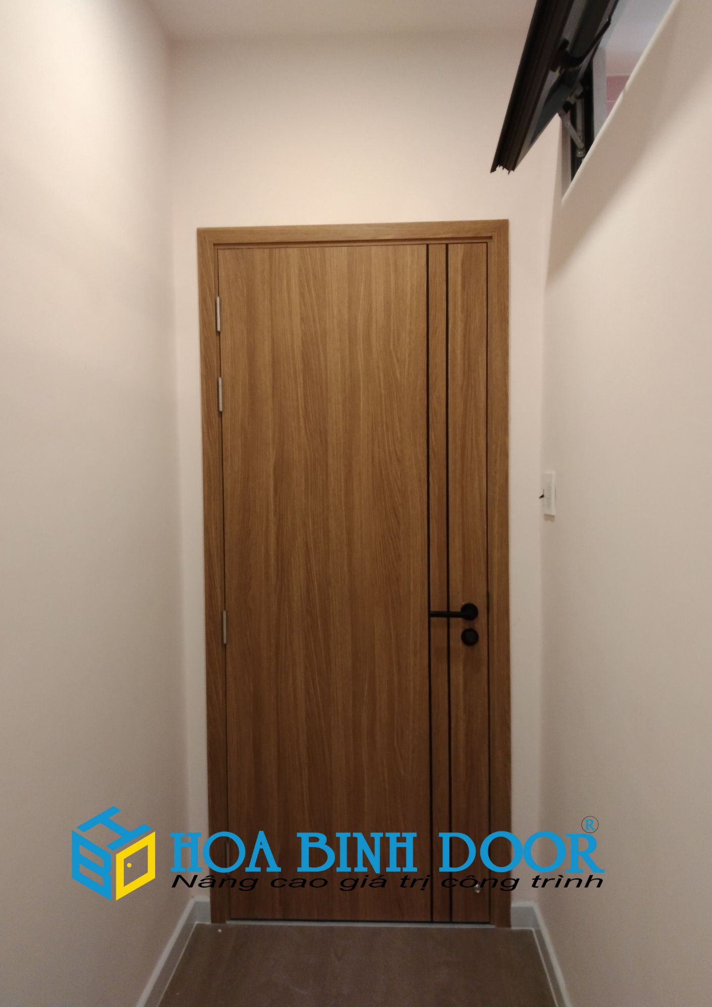 Mẫu cửa gỗ công nghiệp MDF giá rẻ cho phòng ngủ