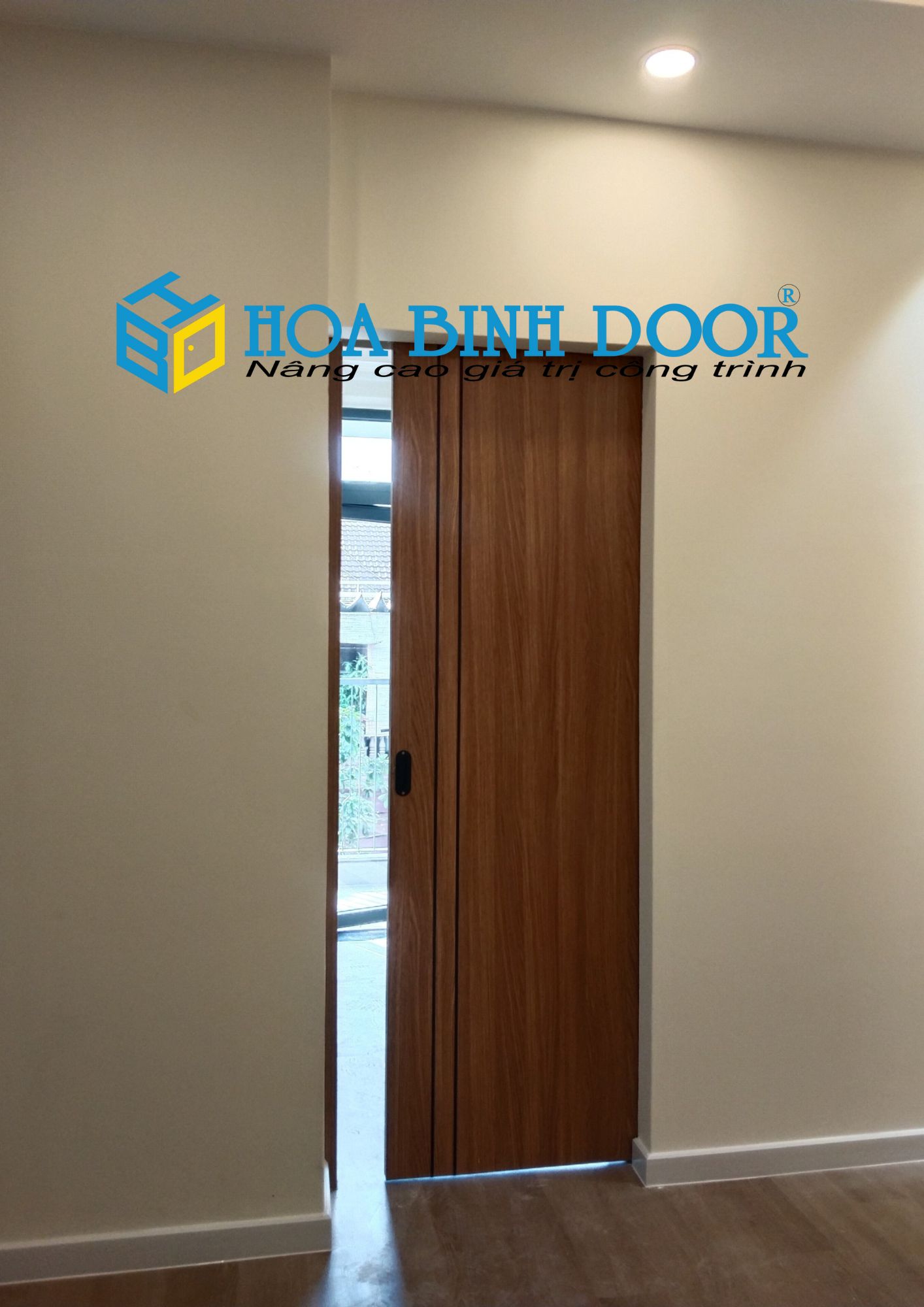 Mẫu cửa gỗ công nghiệp MDF giá rẻ cho phòng ngủ