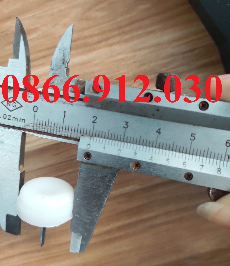 Đinh nhựa đóng trắng chân tủ, bàn, ghế giá sỉ