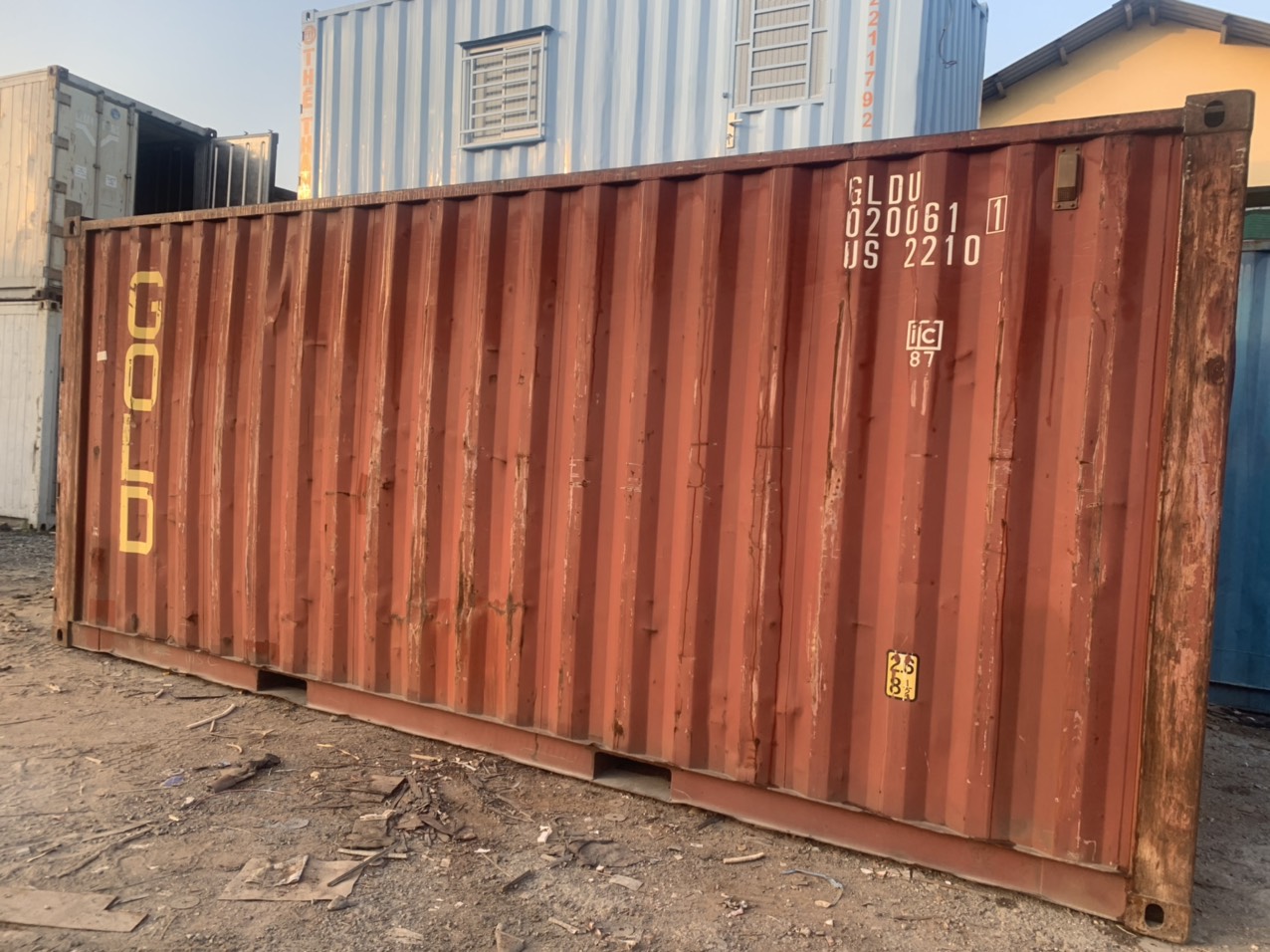 Thanh lý container kho 20 feet rẻ nhất TPHCM