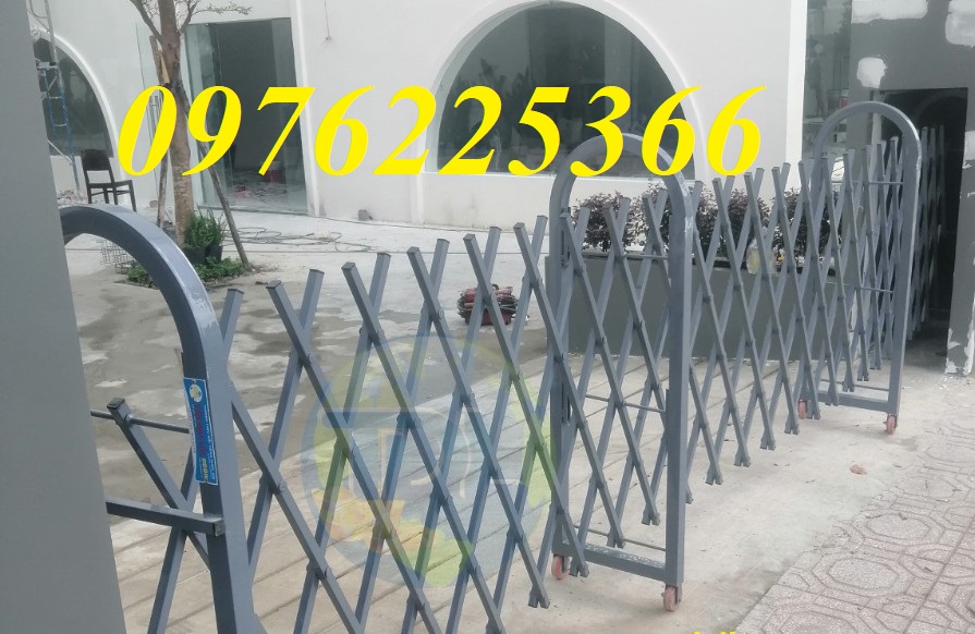 Rào xếp di động kéo tay chữ U mẫu mới nhất