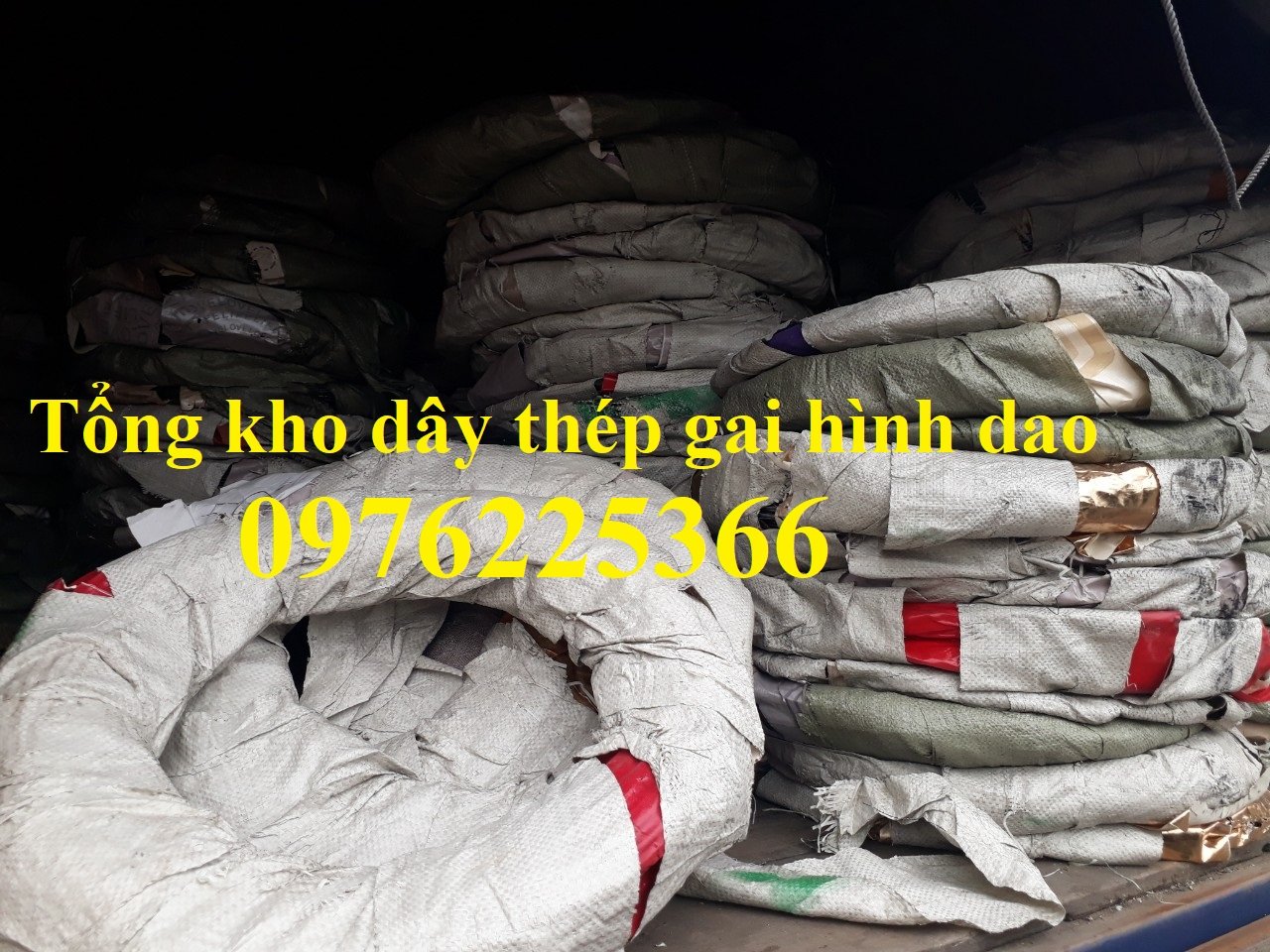 Dây kẽm gai hình dao inox 304, kẽm gai chống trộm hiệu quả