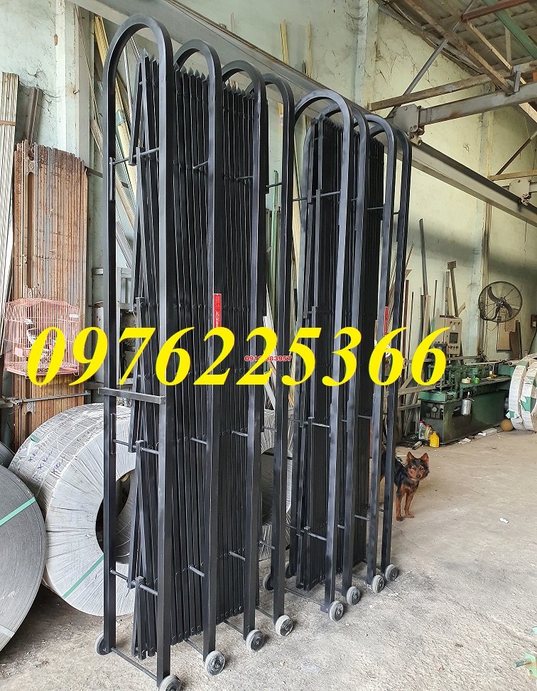 Hàng rào xếp sắt có bánh xe-Rào xếp sắt kéo tay